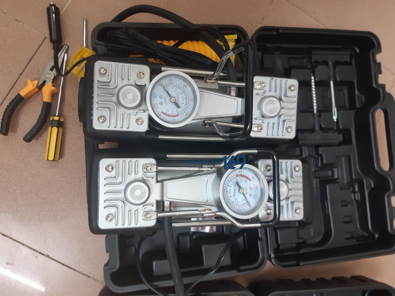 Bơm lốp ô tô 12v Bơm lốp ô tô 12v