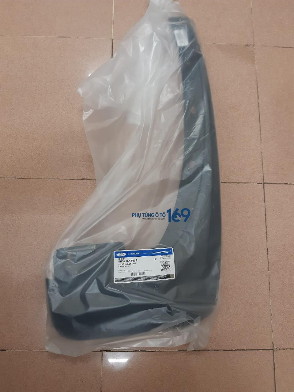 Chắn bùn bánh trước phải Ford Ranger Chắn bùn bánh trước phải Ford Ranger