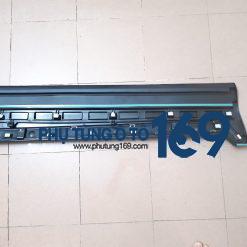 Ốp cánh cửa trước phụ Honda Crv