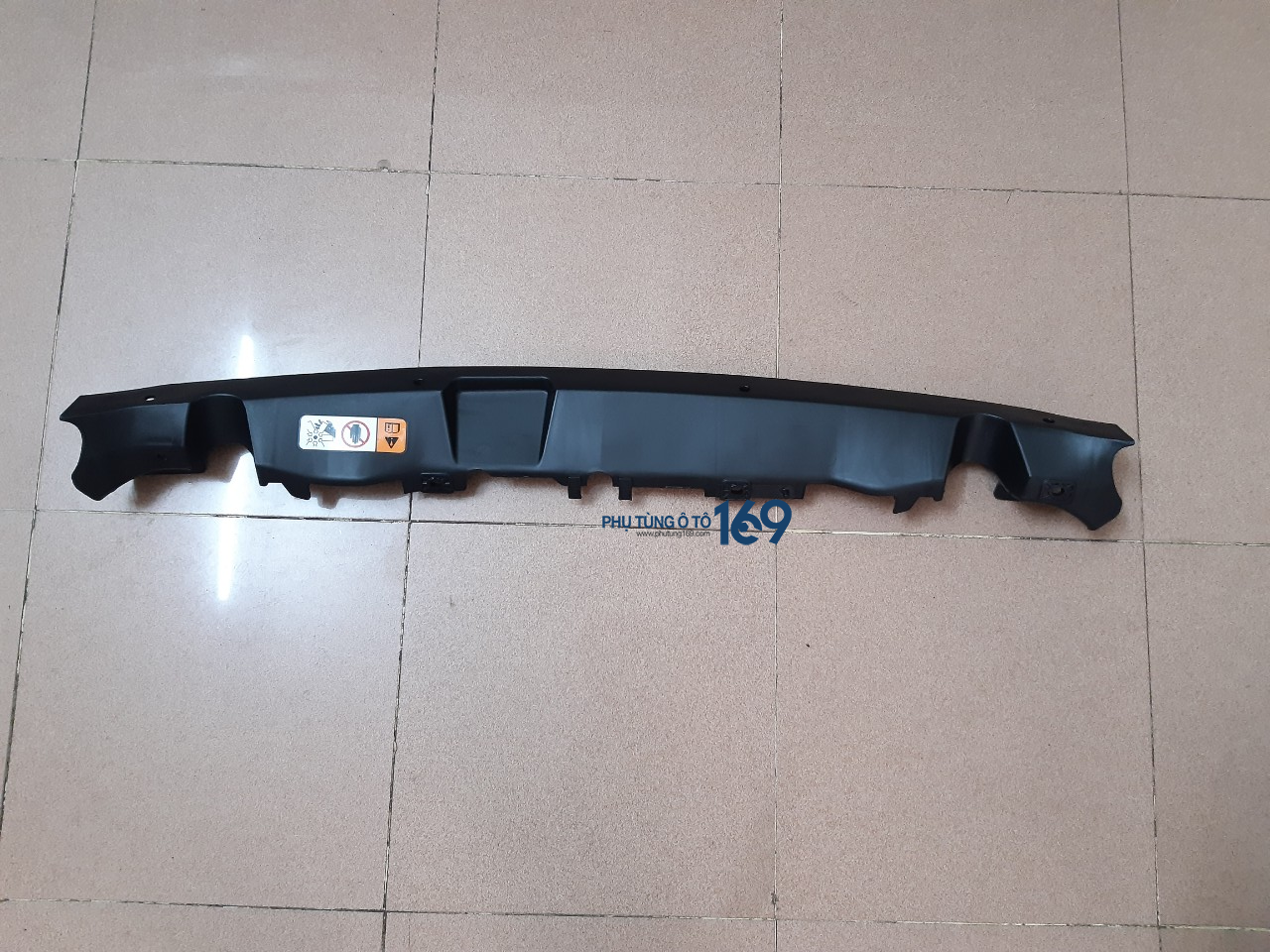 Nhựa che khóa capo Kia Morning Nhựa che khóa capo Kia Morning