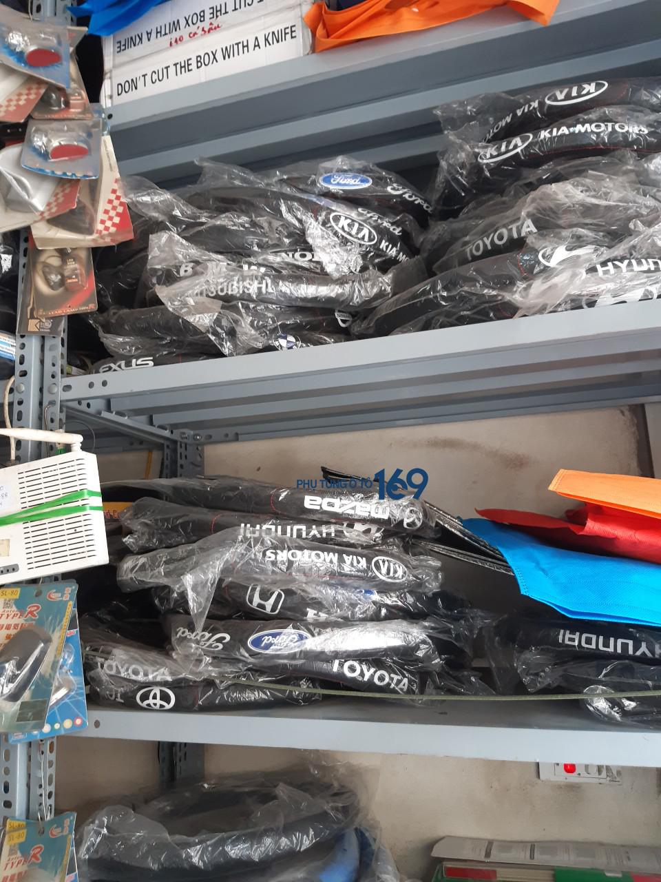 Bọc vô lăng theo xe có logo Bọc vô lăng theo xe có logo