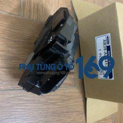 Ổ khóa ngậm cánh cửa Ford Ranger