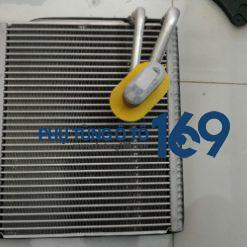 Giàn lạnh Kia Rondo