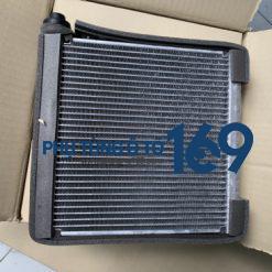 Giàn lạnh Nissan Sunny