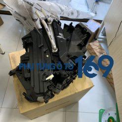 Hộp giàn lạnh Toyota Fortuner