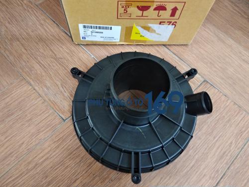 Hộp lọc gió dưới Chevrolet Colorado Hộp lọc gió dưới Chevrolet Colorado