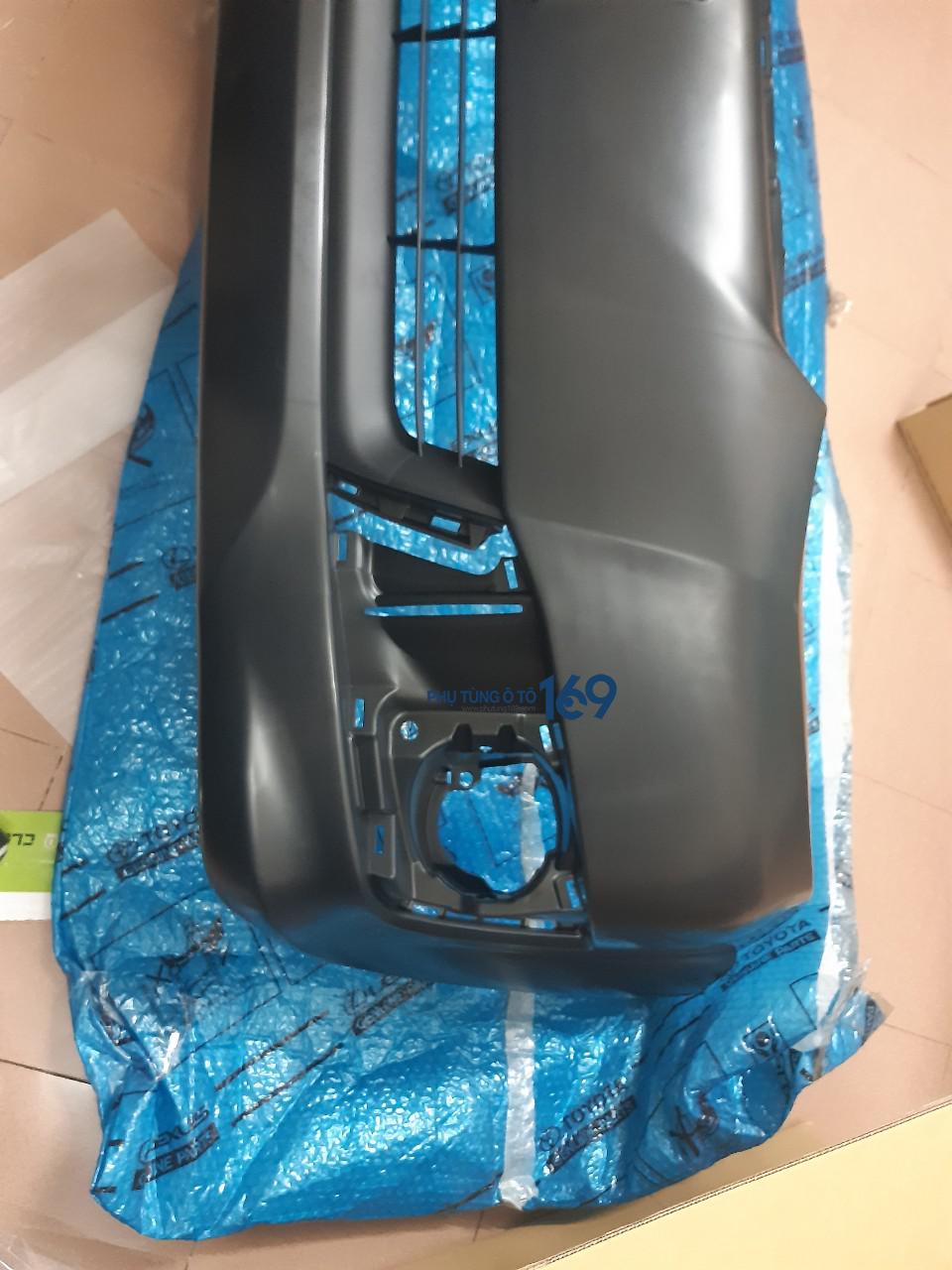 Cản trước Toyota Fortuner Cản trước Toyota Fortuner