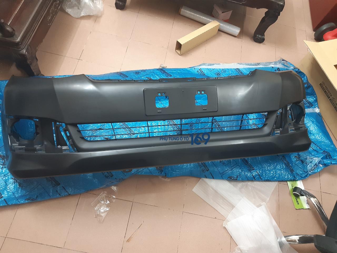 Cản trước Toyota Fortuner Cản trước Toyota Fortuner