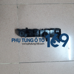 Bát cản trước Toyota Fortuner