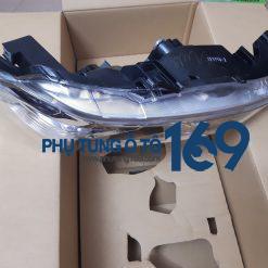 Đèn pha Toyota Fortuner