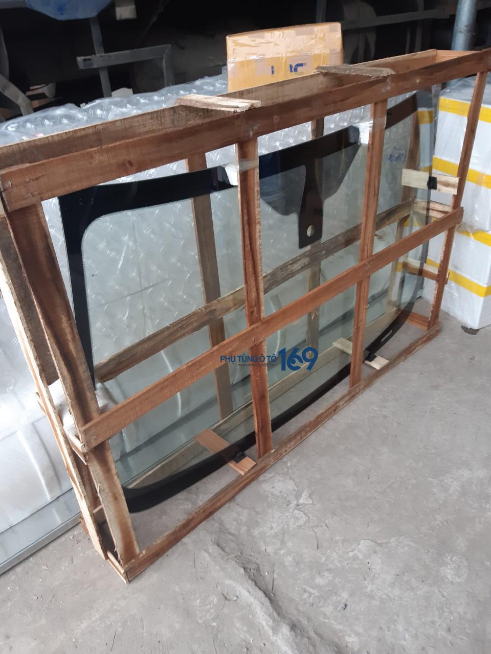 Kính chắn gió Mazda Bt50 Kính chắn gió Mazda Bt50