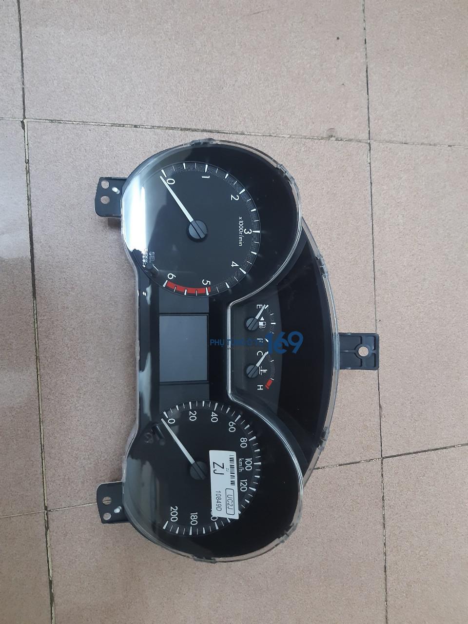 Đồng hồ táp lô Mazda Bt50 Đồng hồ táp lô Mazda Bt50