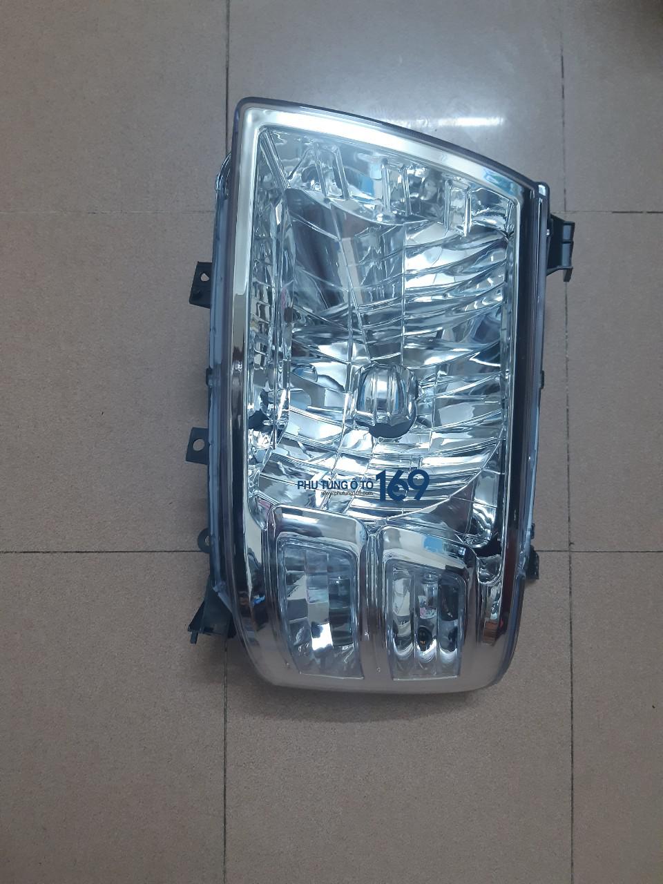 Đèn pha Ford Everest Đèn pha Ford Everest