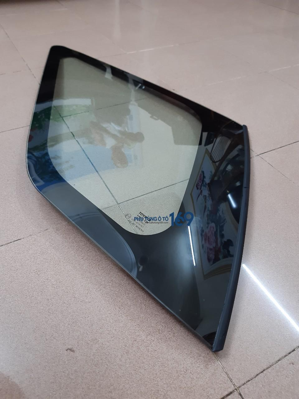 Kinh hông Toyota Fortuner Kinh hông Toyota Fortuner