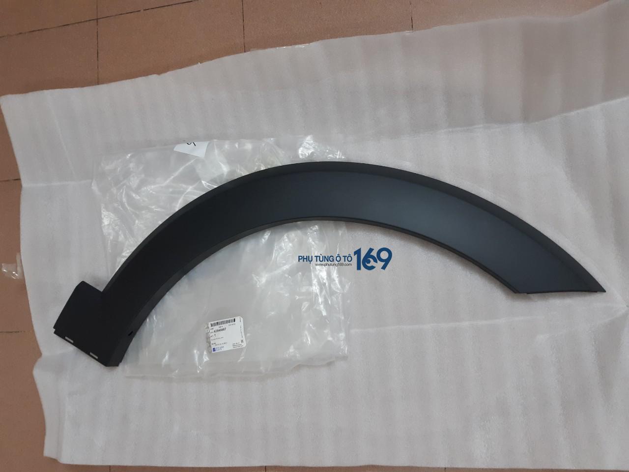 Ốp phồng tai xe Chevrolet Captiva Ốp phồng tai xe Chevrolet Captiva