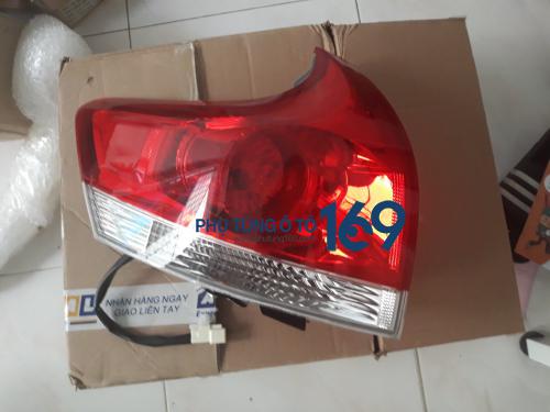 Đèn hậu ngoài Toyota Venza Đèn hậu ngoài Toyota Venza