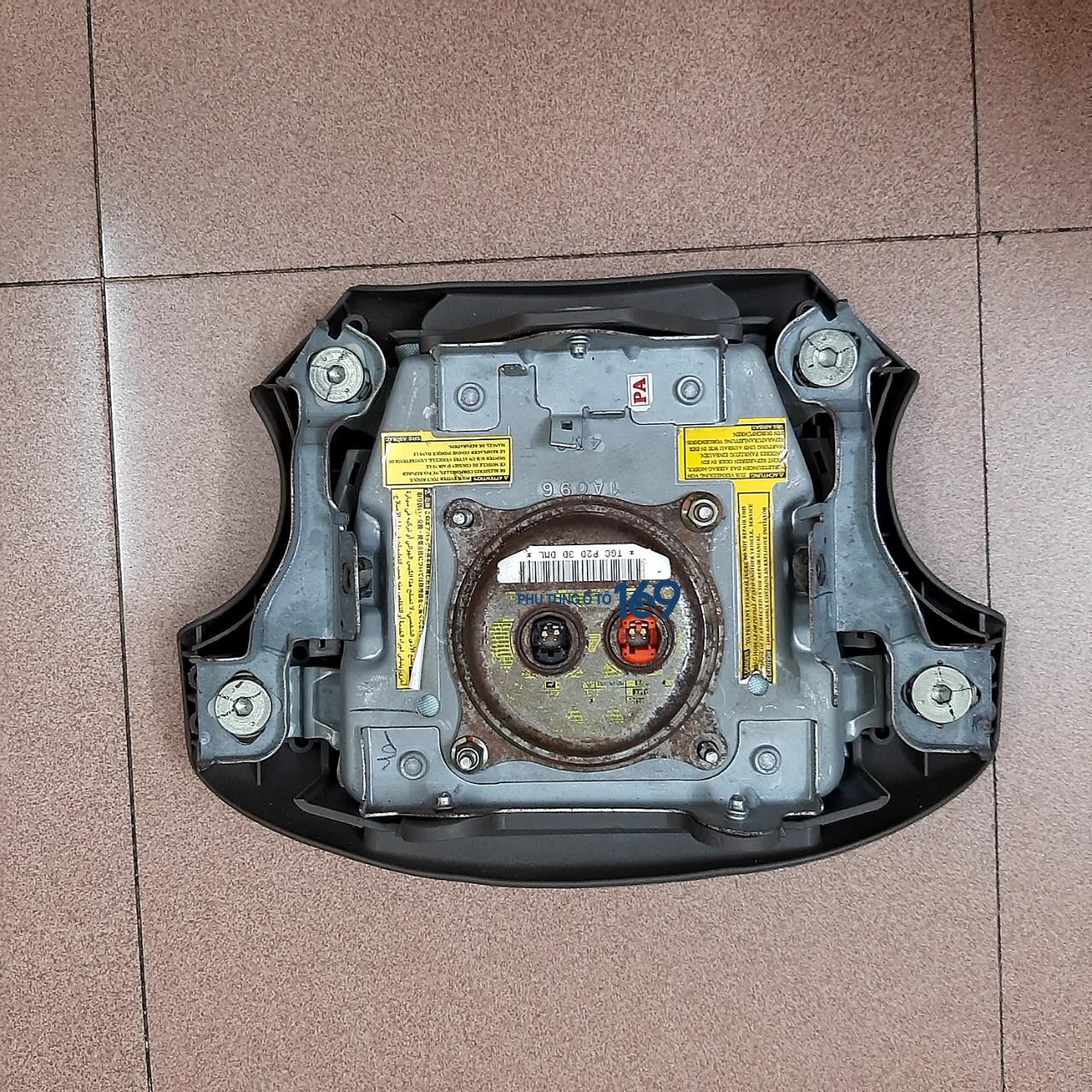 Túi khí vô lăng Toyota Innova Túi khí vô lăng Toyota Innova