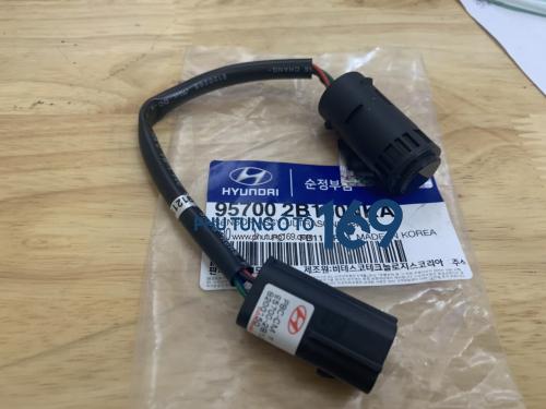 Cảm biến va chạm phía sau Huyndai Santafe.2 Cảm biến va chạm phía sau Huyndai Santafe