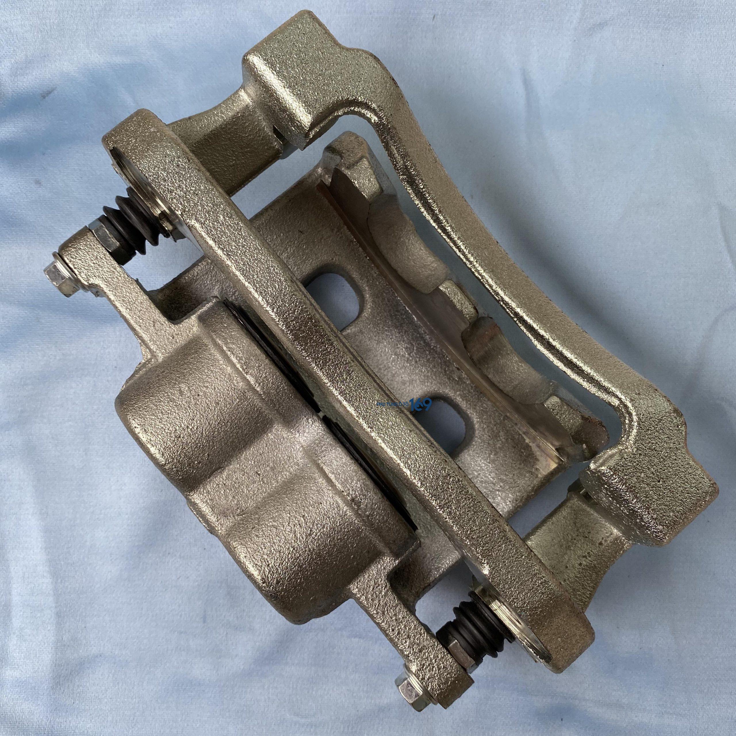 Cụm phanh Ford Ranger Cụm phanh Ford Ranger