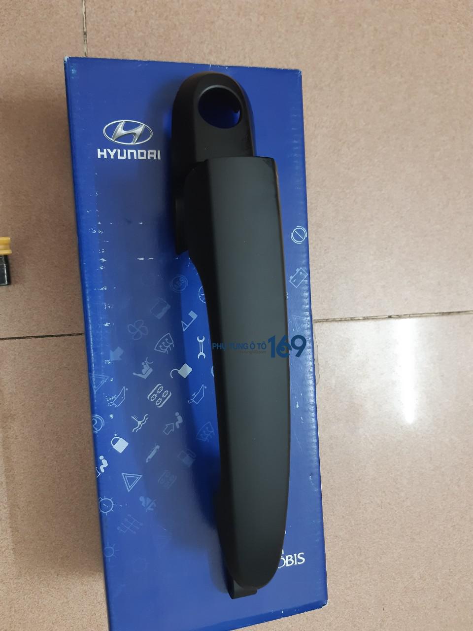 Tay mở cửa ngoài trước lái Hyundai Tucson Tay mở cửa ngoài trước lái Hyundai Tucson