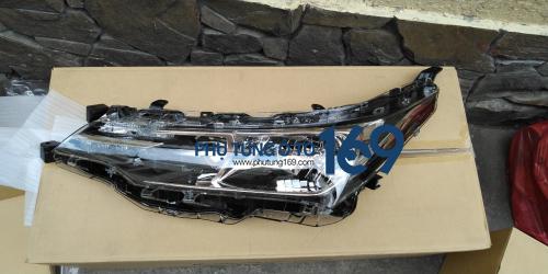 Đèn pha trái Toyota Altis Đèn pha trái Toyota Altis