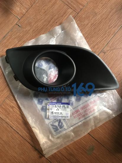 Ốp đèn gầm phải có lỗ Suzuki Switf Ốp đèn gầm phải có lỗ Suzuki Switf