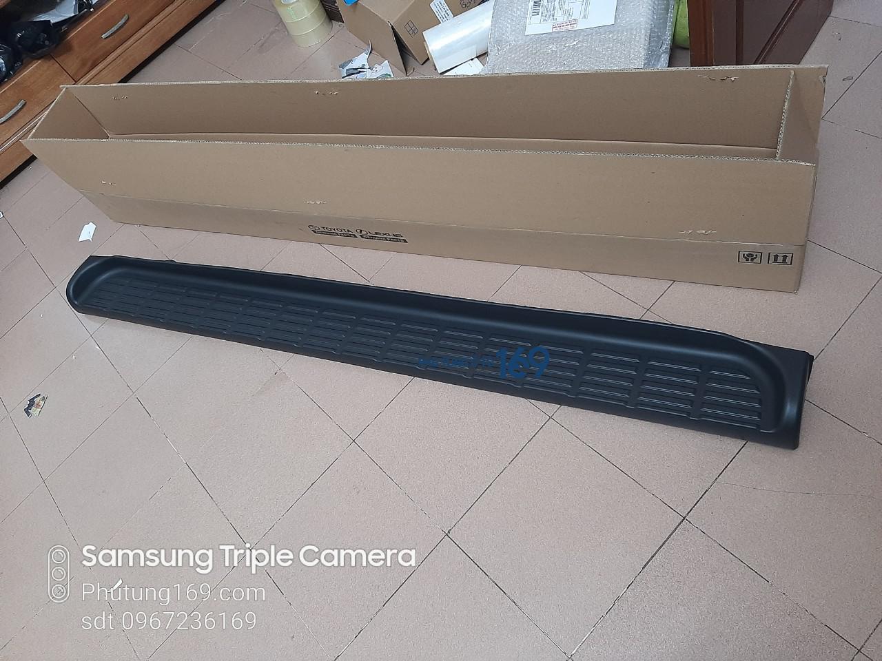 Bậc lên xuống Fortuner 2012-2014 . Bậc lên xuống Toyota Fortuner