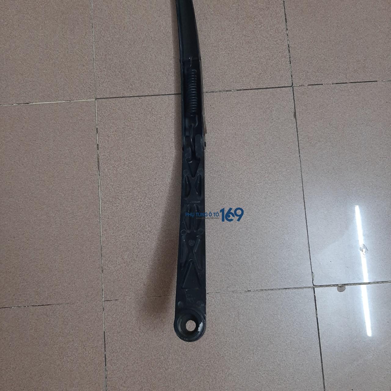 Cần gạt mưa bên phụ Honda CRV .23 Cần gạt mưa trước phụ Honda CRV