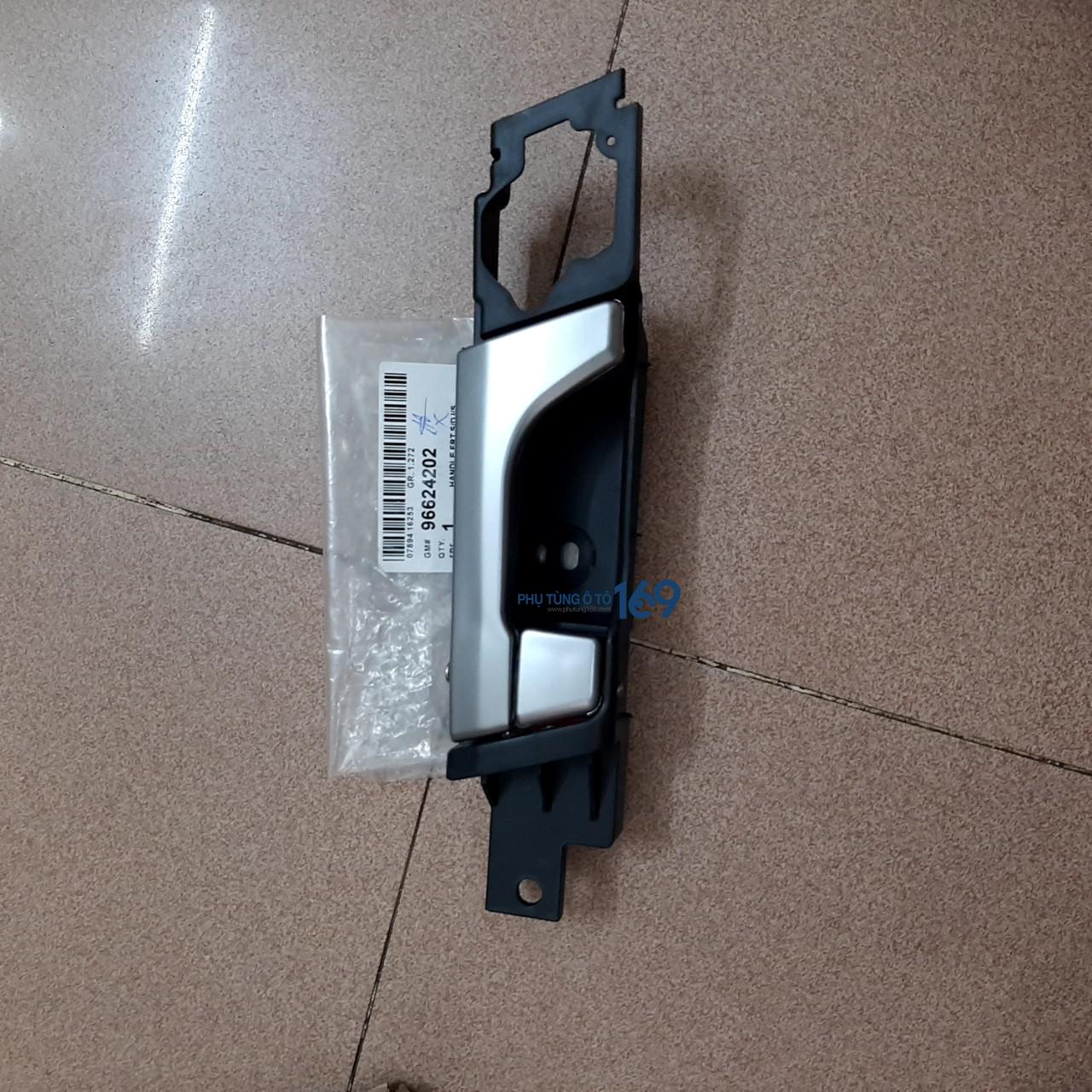 tay mở cửa trong phải Chevrolet Captiva tay mở cửa trong phải Chevrolet Captiva