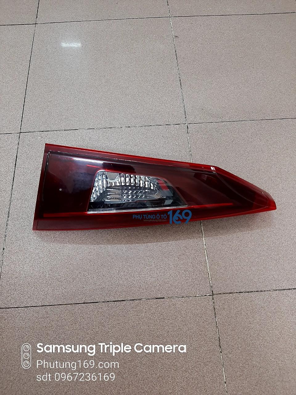 Đèn hậu miếng trong phải Mazda3 Đèn hậu miếng trong phải Mazda3