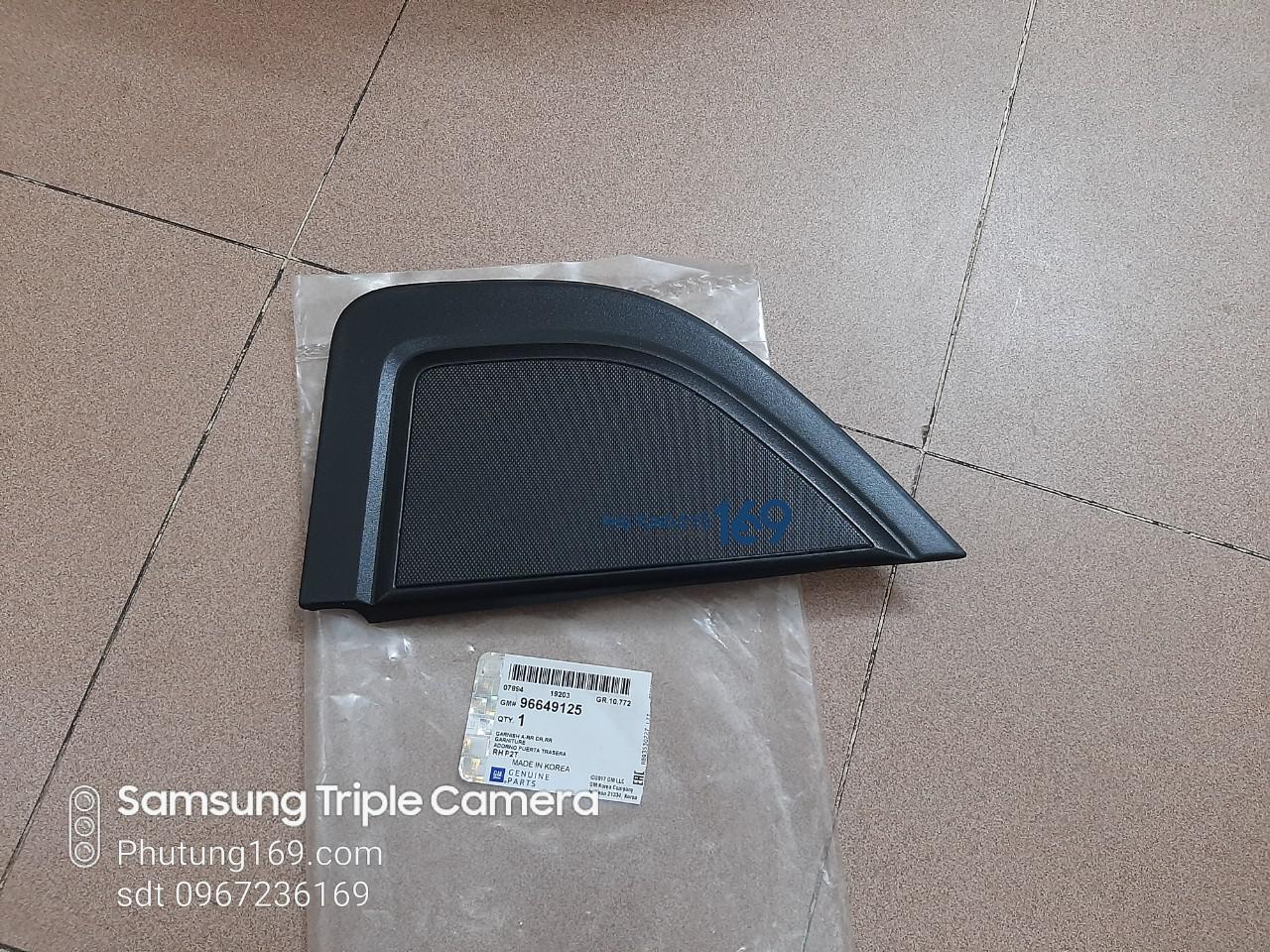 ốp tam giác gentra Ốp tam giác ngoài cửa sau Daewoo Gentra