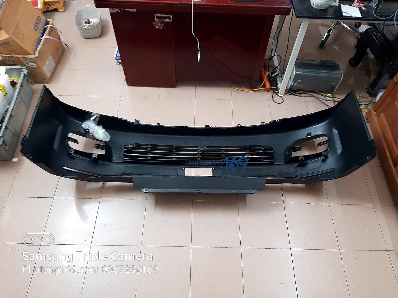 Ba đờ xốc Toyota Hiace 2006 - 2013.3 Ba đờ xốc Toyota Hiace 2006 - 2013