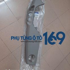 Táp lô dưới Hyundai I10 Grand