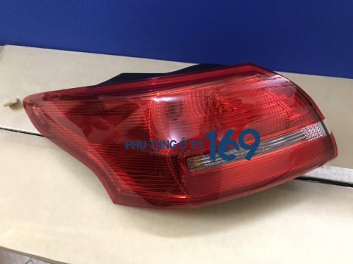 Đèn hậu ngoài trái Ford focus Đèn hậu ngoài trái Ford focus