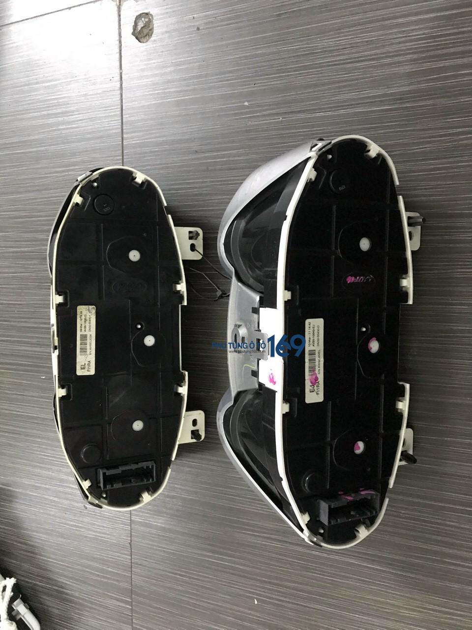 Đồng hồ táp lô Ford Fiesta Đồng hồ táp lô Ford Fiesta