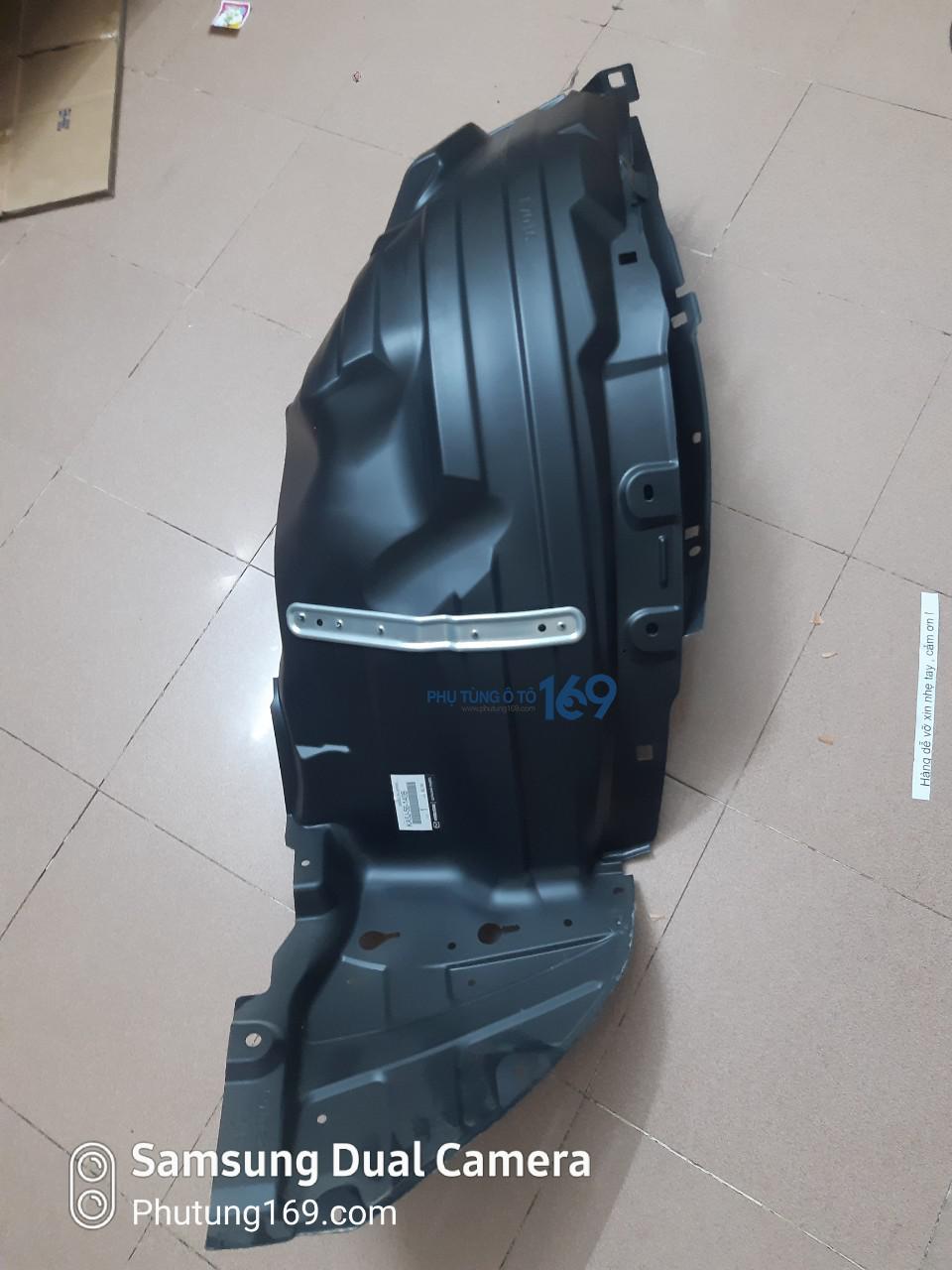 Chắn bùn lòng dè trước phải Mazda Cx5 Chắn bùn lòng dè trước phải Mazda Cx5