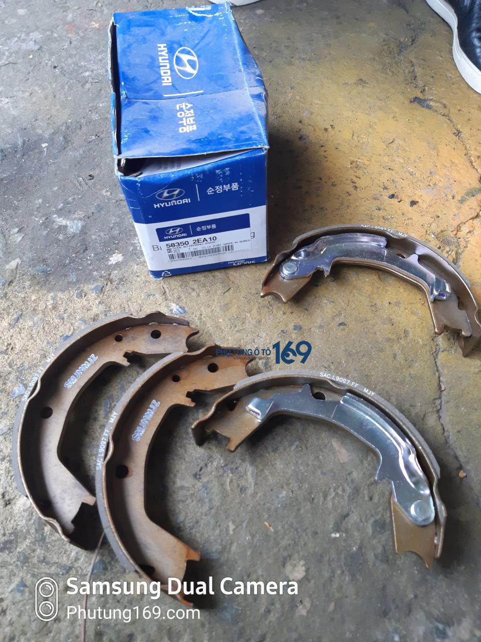 Má phanh tay Hyundai Tucson Má phanh tay Hyundai Tucson