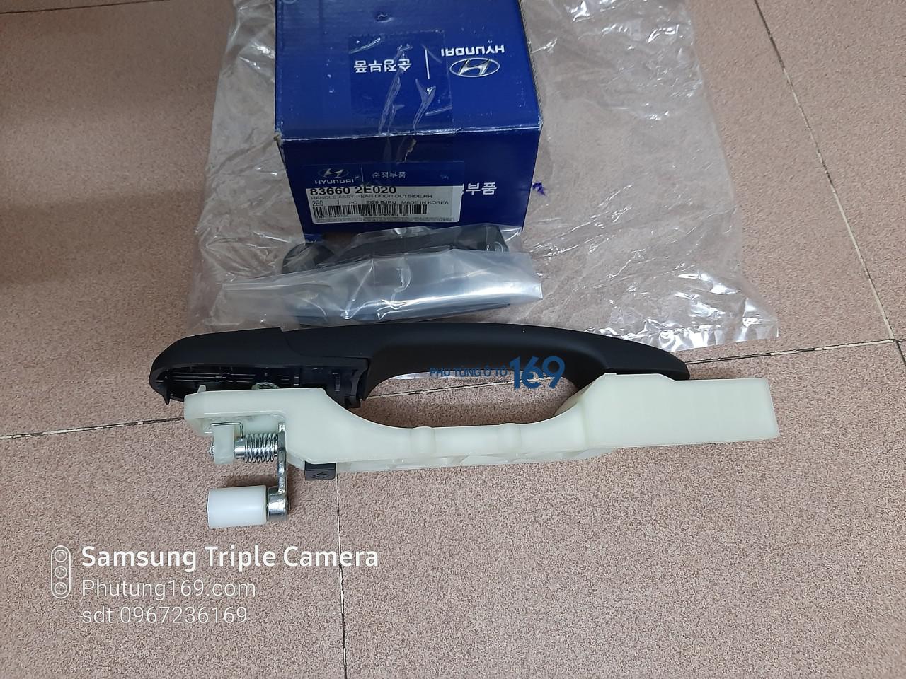 Tay mở cửa ngoài sau phải Hyundai Tucson.3 Tay mở cửa ngoài sau phải Hyundai Tucson