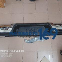 Ba đờ xốc sau Mazda Bt50