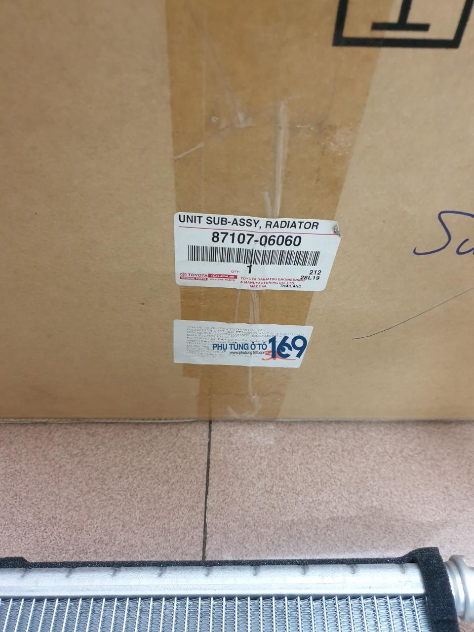 Giàn sưởi Toyota Venza 2009 - 2012 Giàn sưởi Toyota Venza 2009 - 2012