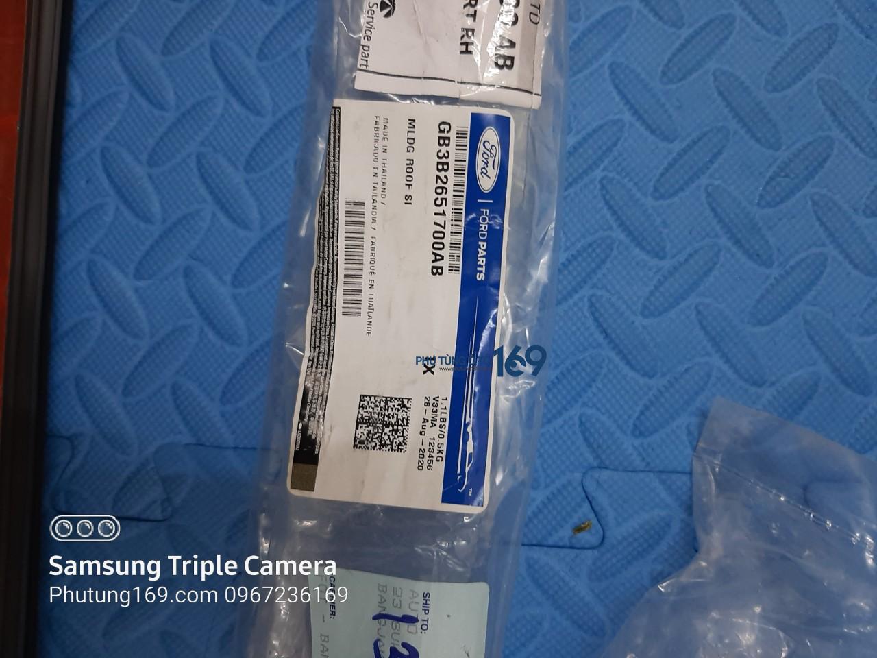 Nẹp nóc Ford Ranger Nẹp nóc Ford Ranger