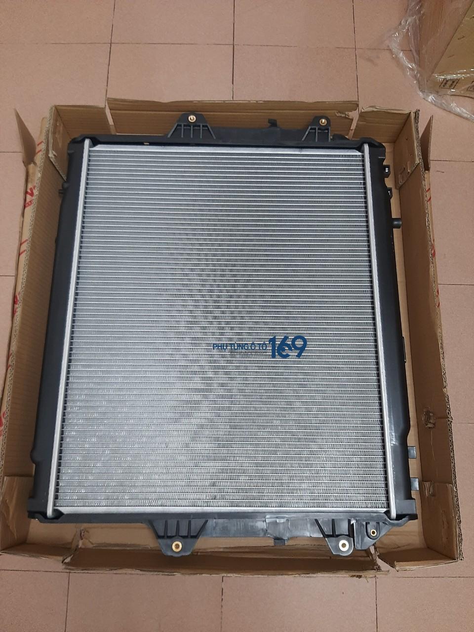 Két nước Toyota Fortuner Két nước Toyota Fortuner