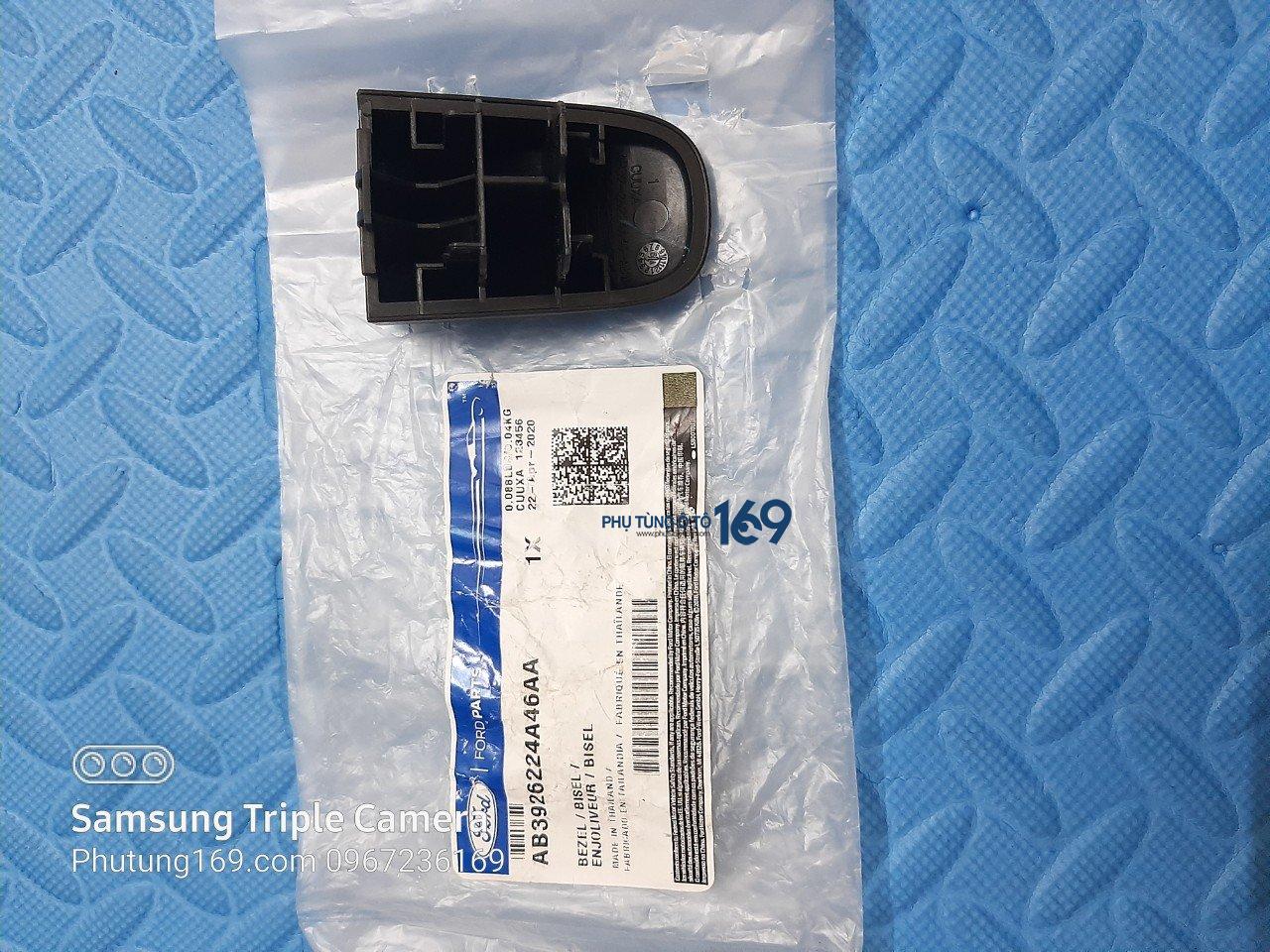 Núm tay mở cửa trước phải Ford Ranger Núm tay mở cửa trước phải Ford Ranger