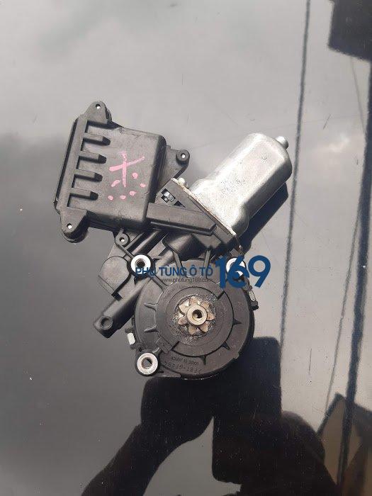Mô tơ lên kính trước lái Toyota Camry Mô tơ lên kính trước lái Toyota Camry