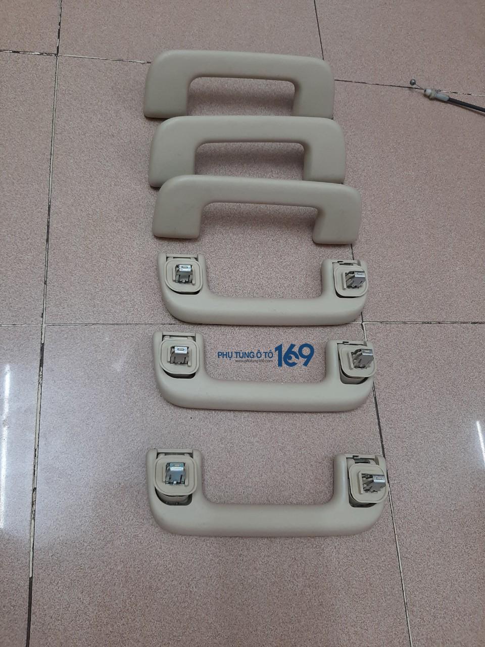 tay vịn trần toyota Innova tay vịn trần toyota Innova