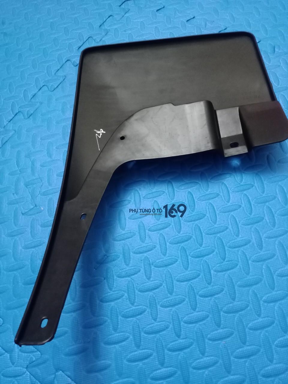 Nisan Navara 2011 - 2015 Nisan Navara 2011 - 2015