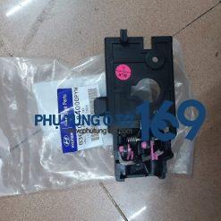 Tay mở cửa trong Hyundai I10 Grand