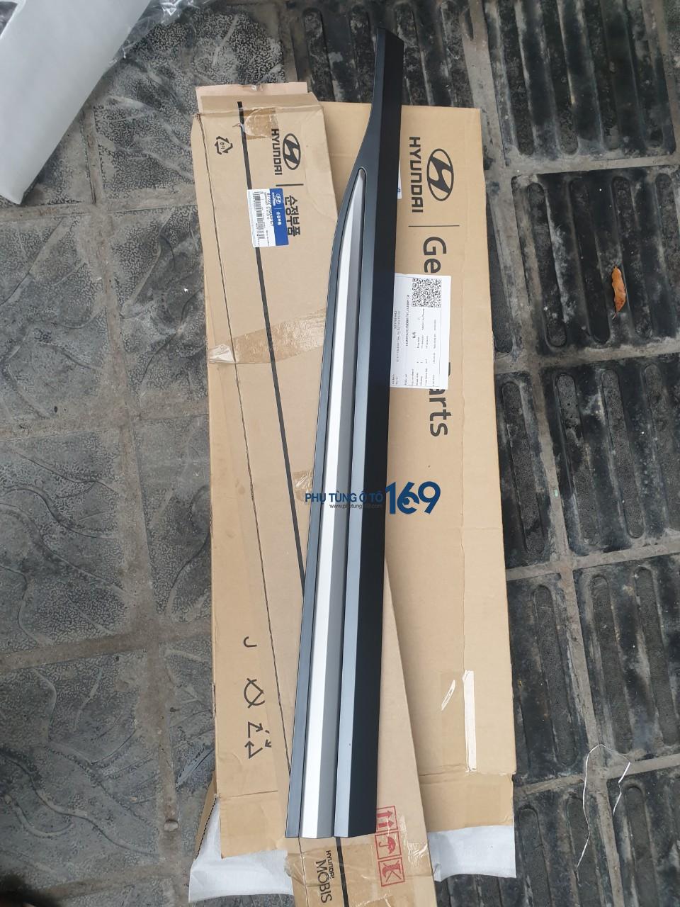 Ốp sườn cánh cửa Hyundai Kona Ốp sườn cánh cửa Hyundai Kona