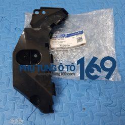 Phe cài cản trước phải Ford Ranger XLS