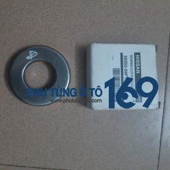 Bi tê Nissan Navara